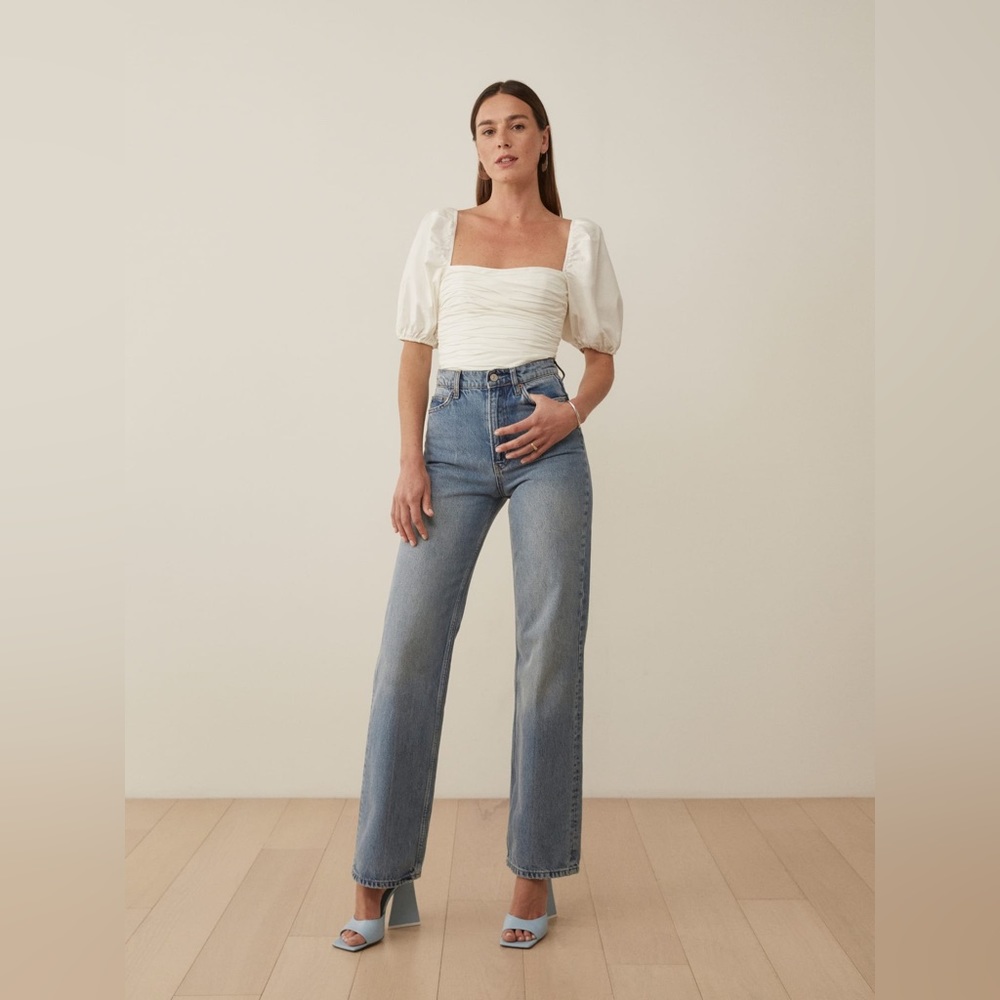 Romantic Barry Top Reformation